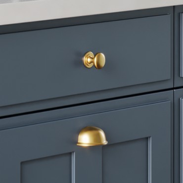 System polished brass cup handle and matching knobs collection Ireland