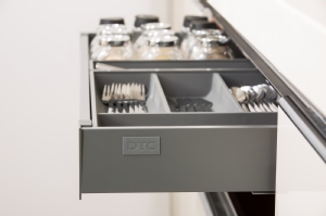 DTC Dragon Pro soft close cutlery drawer kit